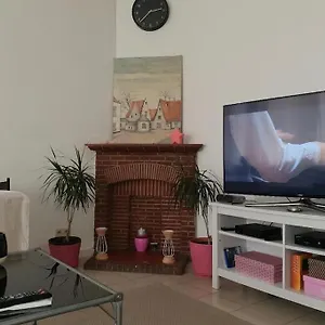  Appartement Studio Au Coeur D'ixelles